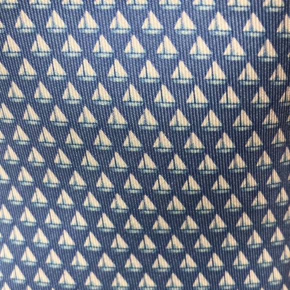 Vineyard Vines Tie - Picture 2 of 3